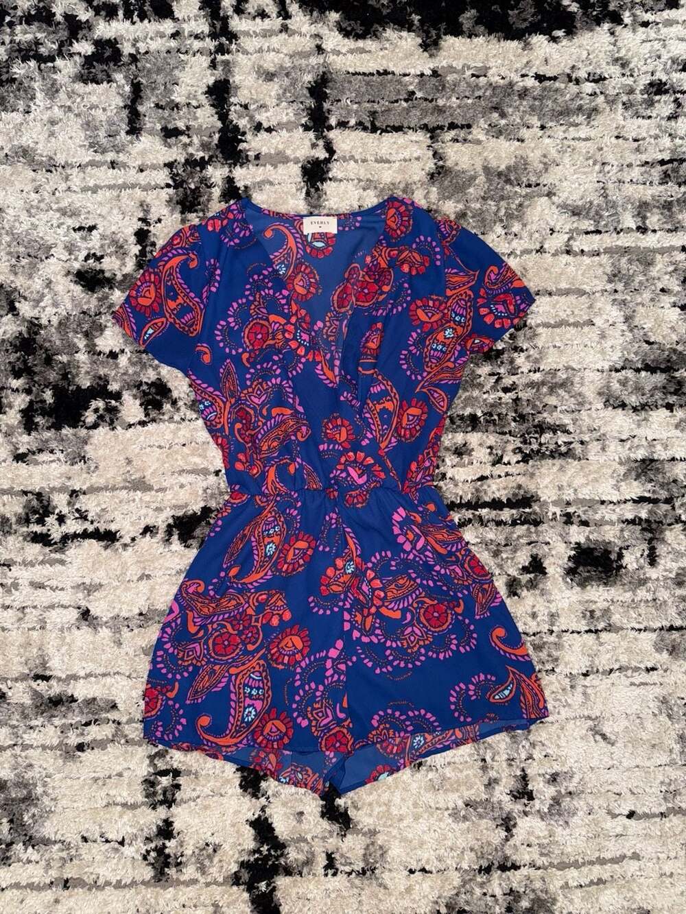 Everly Paisley Print V-Neck Short Sleeve Romper